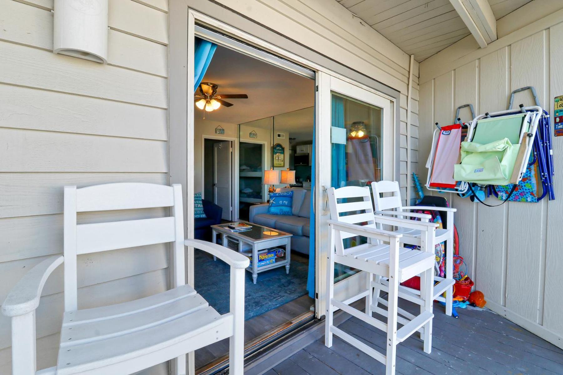 The Breakers #220 Beach Condo, Beautiful Ocean View At Coligny Beach, 4 N Forest Beach Drive Hilton Head, Walk To All Shops Restaurants, Renovated Jan 2024, Vacation Rental Hhi Llc Hilton Head Island Eksteriør billede